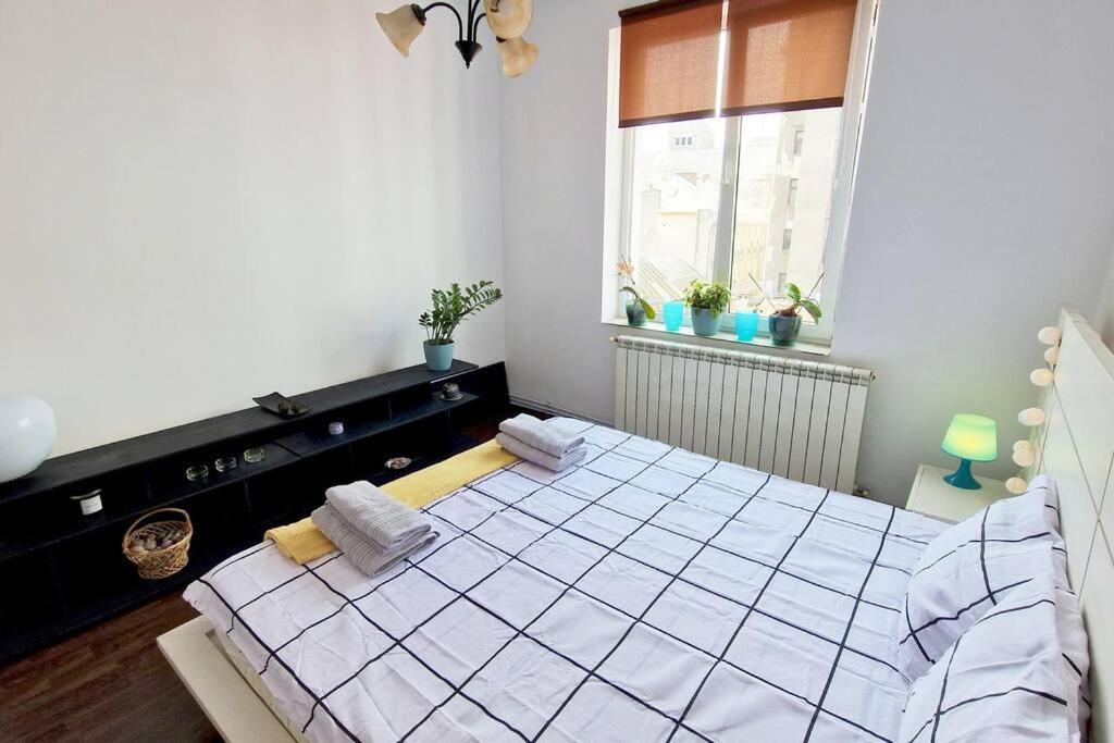 Apartamento Bucharest Old Town Cozy Crib Exterior foto