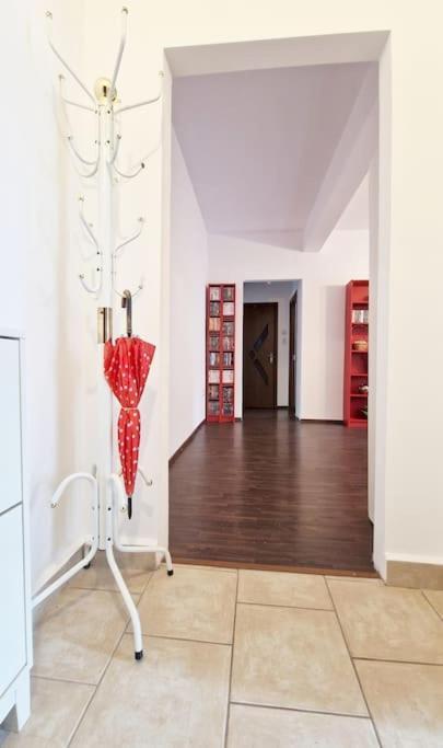 Apartamento Bucharest Old Town Cozy Crib Exterior foto